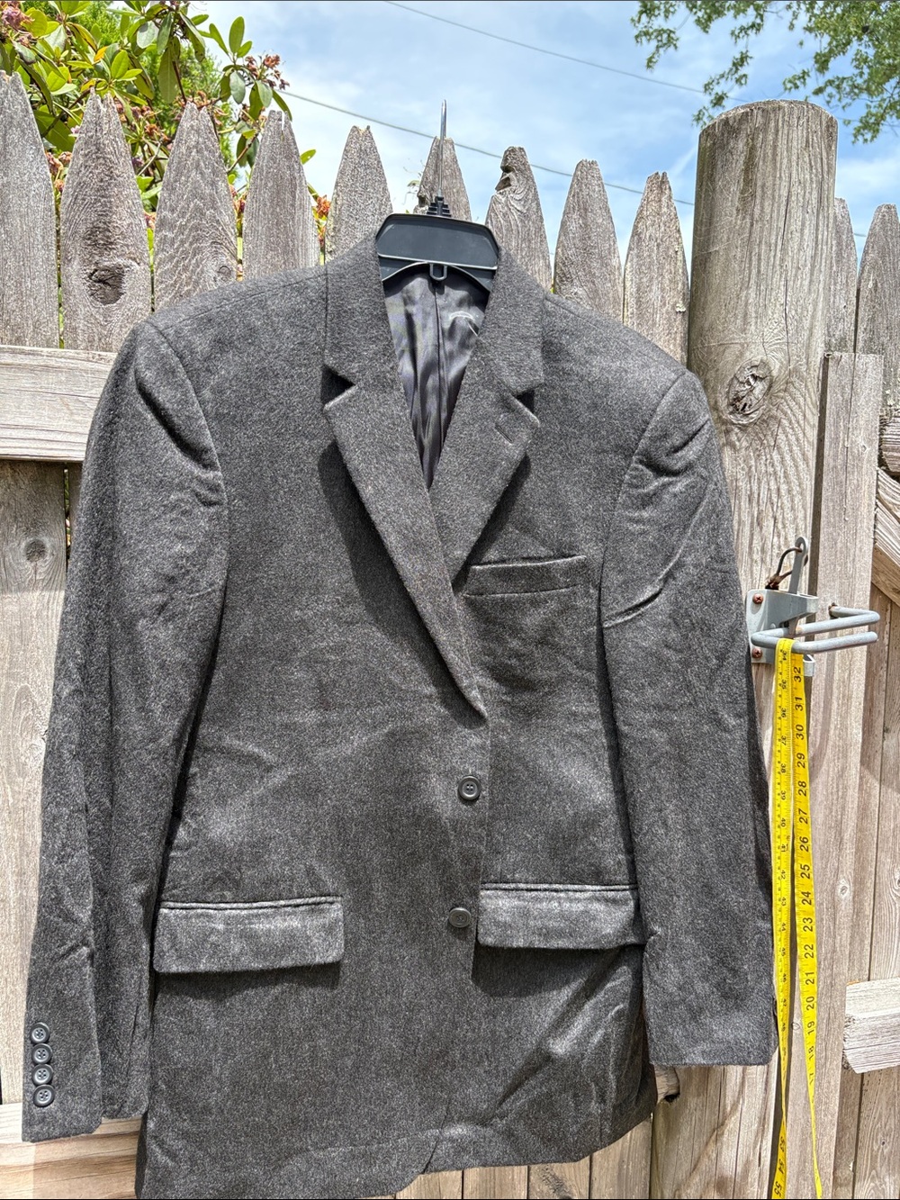 Andrew Fezza 40R cashmere blazer!